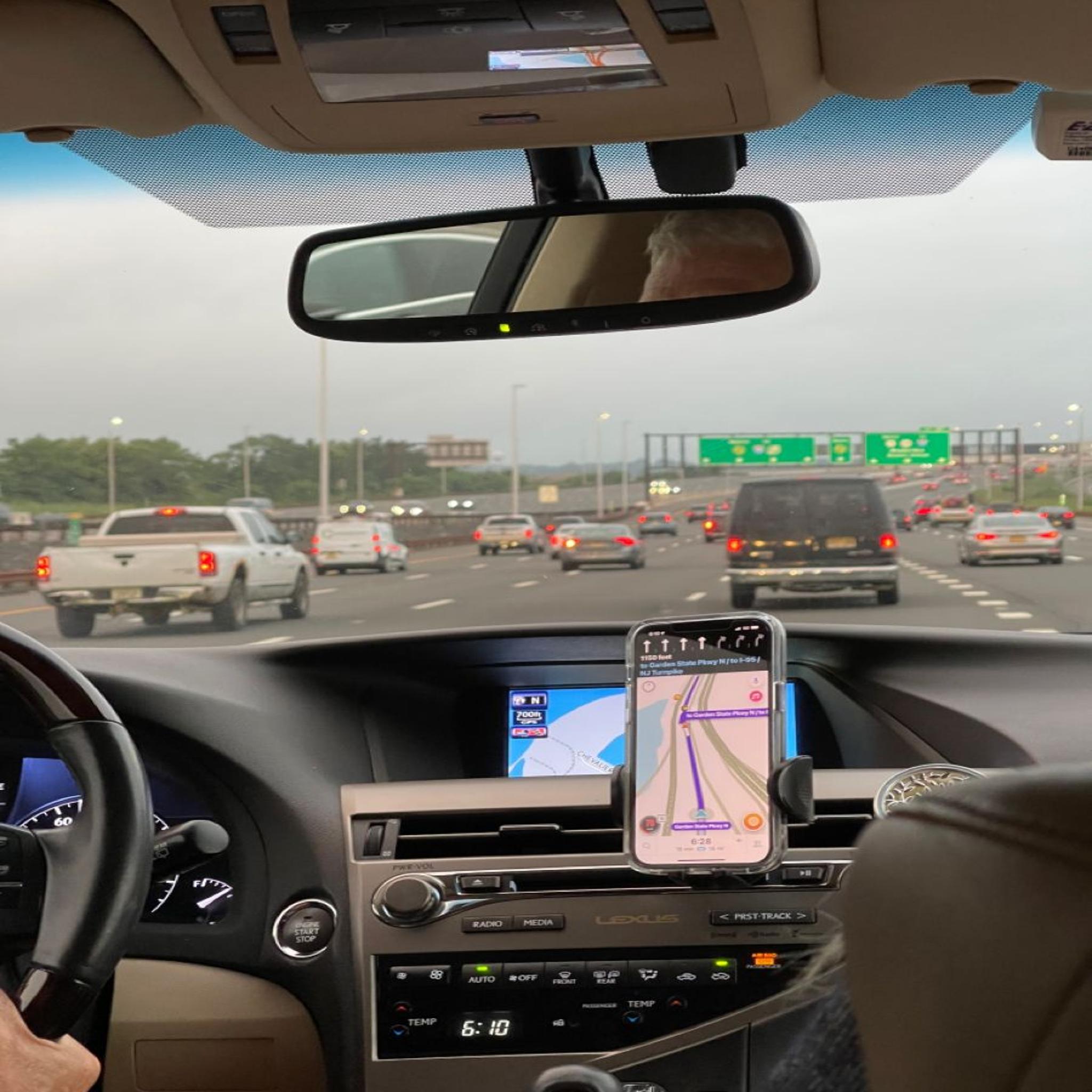 Get linked with local drivers ASAP! - Find reliable drivers for your rides in seconds. - RandBax desktop interface showing get linked with local drivers asap!